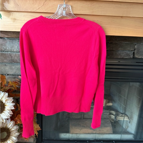 NWT!!  J. Crew Women's Shrunken Cropped Cashmere Berry Pink Sweater Sz Medium - Picture 3 of 3